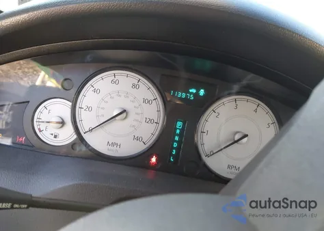 2005 Chrysler 300 z USA, uszkodzony, nr VIN 2C3JA43R75H613257